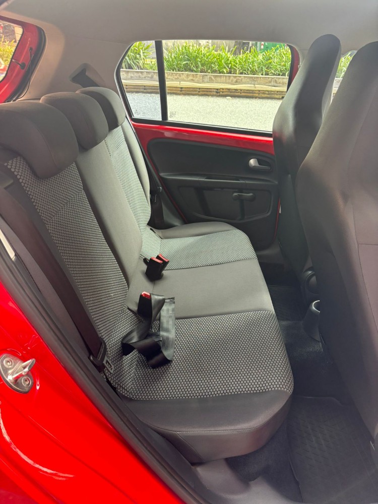 Volkswagen Up! Move — foto 9